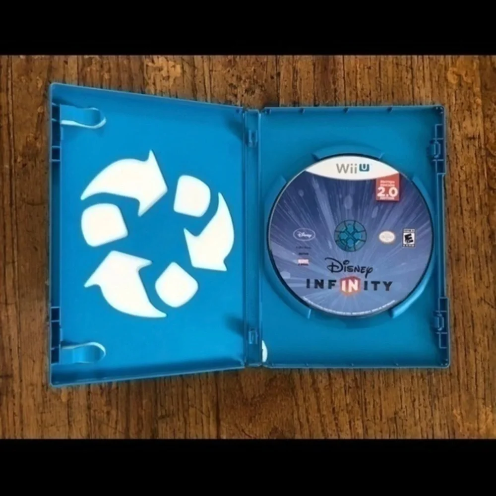 🤍Wii U Disney Infiniti 2.0 Game with portal pad